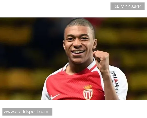 姆伯莫与金球奖得主登贝莱同样出色上赛季联赛非点球进球均达20粒