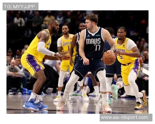 东契奇赞詹姆斯独特视角称其为团队带来巨大帮助